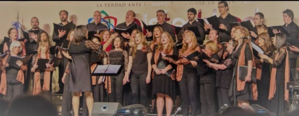 El Grupo Coral dirigido por Sonia Baliente, estará acompañado por la Orquesta Abierta del Barrio Inta.