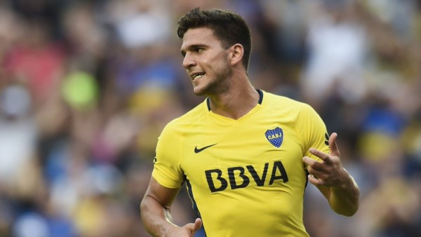 Ajax se cansó de esperar a Boca y Magallán no irá al conjunto de Holanda.