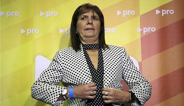 La ex ministra del -13% a los jubilados salió a tomar distancia del escándalo.