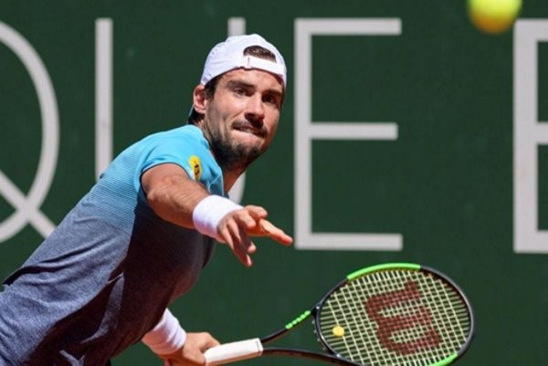 Triunfazo de Pella, le ganó a Sam Querrey 75 67 76 y hoy mismo jugará los cuartos de final contra Steve Johnson.