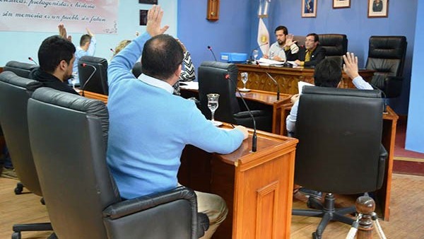 Votación. De modo unánime, los ediles rawsenses mostraron preocupación por los pluviales vecinos.