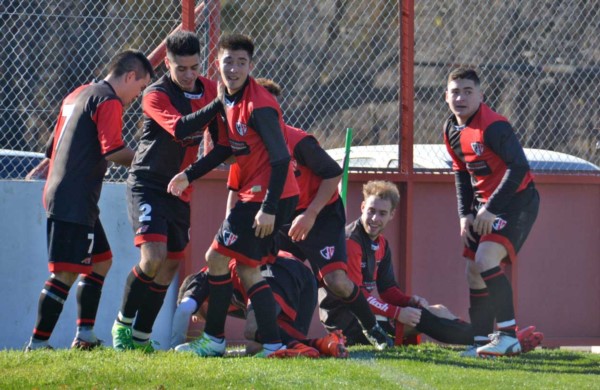 La final de ida se disputó en la Villa Deportiva de Gaiman. La vuelta se celebrará en Puerto Madryn.