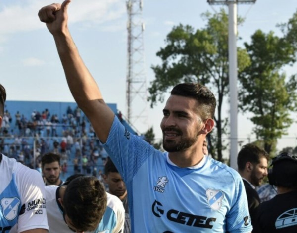 Ayala, proveniente del Temperley del "Gato" Esmerado, se suma a Rosario Central.