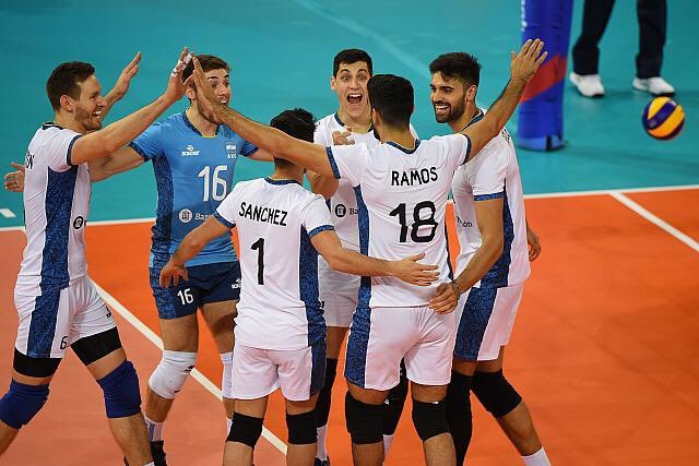 Argentina venció a Brasil por 3-0 (25-23, 25-22, 25-21) y se despidió la Liga de las Naciones con una gran victoria.