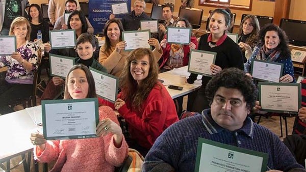 La capacitación fue dictada por la Universidad Siglo 21.
