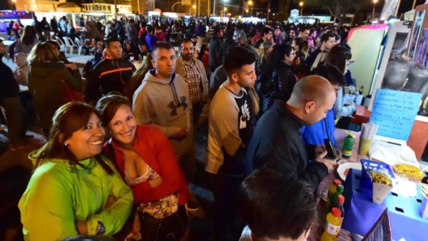 La tradicional feria gastronómica y cervecera se llevará a cabo el 20 y 21 de julio en el SUM de la Escuela 84