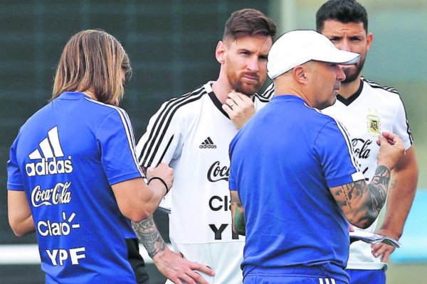 Revelaron detalles secretos de la pelea entre Beccacece y Sampaoli.
