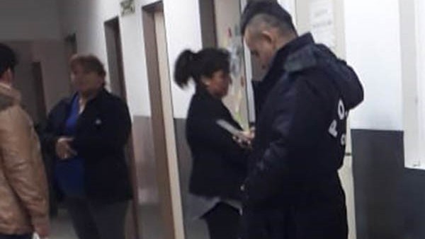 La vigilancia para Domínguez Reyes en el Materno Infantil de Trelew. 