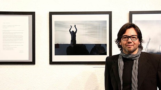 Ariel Gómez exhibirá la Muestra “El Tiempo” en en la Sala de exposiciones de la Alianza Francesa de Flores.