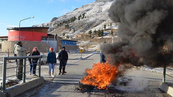 Molestia. Las familias de ese sector de la cordillera se cansaron de la falta de respuestas del municipio. 