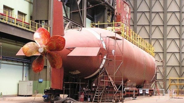 El Gobierno utilizaría el ARA Santa Fe para construir un submarino nuclear que sería botado en 2025 a un costo de US$ 500 millones.