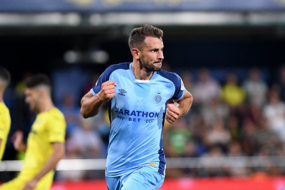Con este gol, Stuani superó a Gustavo Poyet en la tabla de anotadores uruguayos en 1a división de España. Llegó a 64.