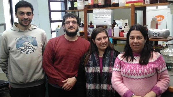 El equipo de investigación: Gabriel de Diego, Juan Pablo Ferro, Ayelén González Nuñez y la Dra. Bettina Eissa. 