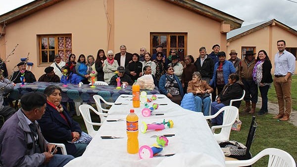 El viernes los abuelos festejaron la llegada de la estación primaveral.