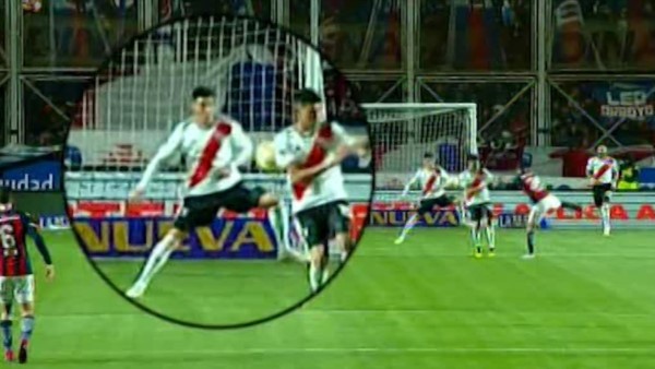 Baliño admitió que se equivocó al no cobrar la mano de Enzo Pérez: "Hubo un error en la interpretación".