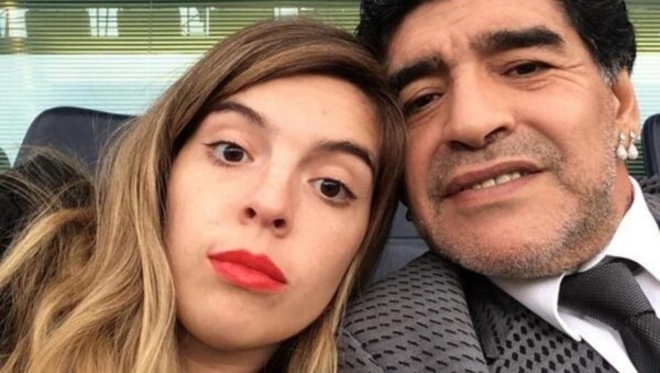 La actriz Dalma Maradona, la hija más grande de Diego Maradona, anunció por medio de las redes sociales que está embarazada de una nena.