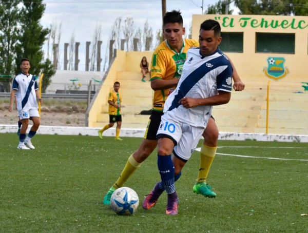 La Ribera recibió a Newbery en un nuevo amistoso de pretemporada que finalizó 2 a 2.