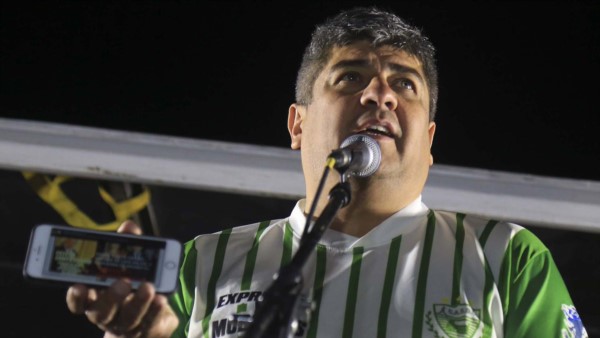 Pablo Moyano criticó a Amorebieta y denunció una campaña "antiHolan". 