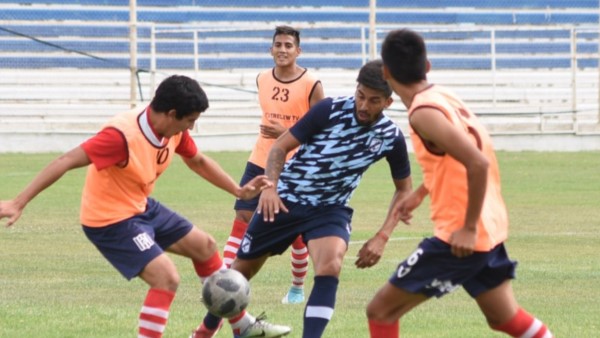 Guillermo Brown, que ya jugó amistosos contra Racing de Trelew y JJ Moreno, hoy recibirá a la CAI y pueden haber más juegos próximamente.