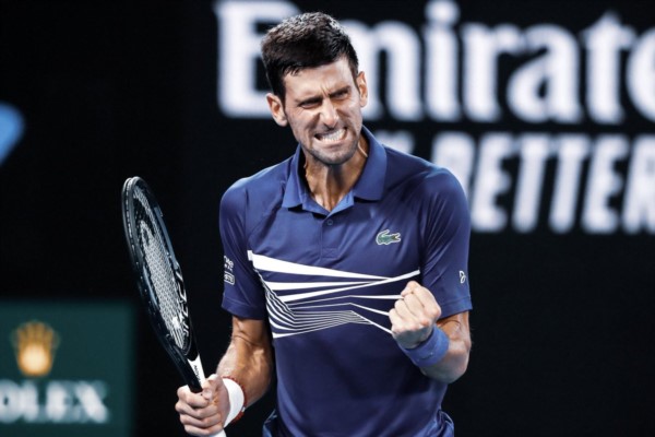  Nole, a cuartos de final: el serbio dejó en el camino a Medvedev y jugará ante Nishikori por un lugar en las semifinales.