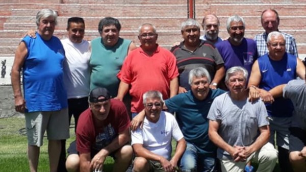 Integrantes de los plantes de las décadas del 70’ y del 80’ se apersonaron en la Villa Deportiva.
