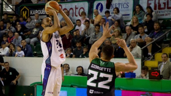 Gimnasia en Comodoro Rivadavia dejó atrás la reacción de Bahía Basket cuando promediaba el juego y en el Socios le ganó 79 a 61.