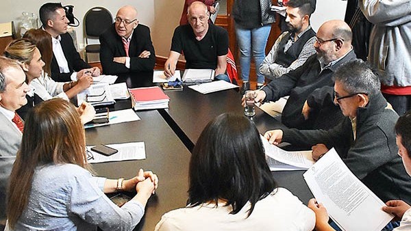Maza habló tras la reunión de la Comisión de Transporte.