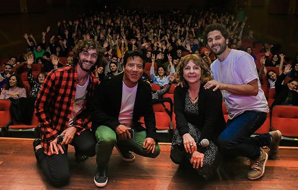 La apertura del Festival fue a sala llena y con la presencia del padrino del evento, mariano torre.