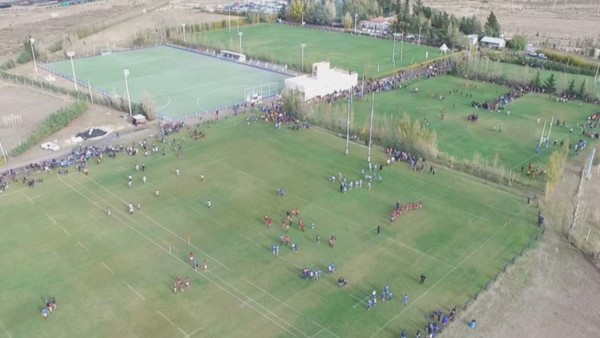 Vista panorámica del predio de Comodor Rugby Club, la sede de actividades de la institución comodorense.