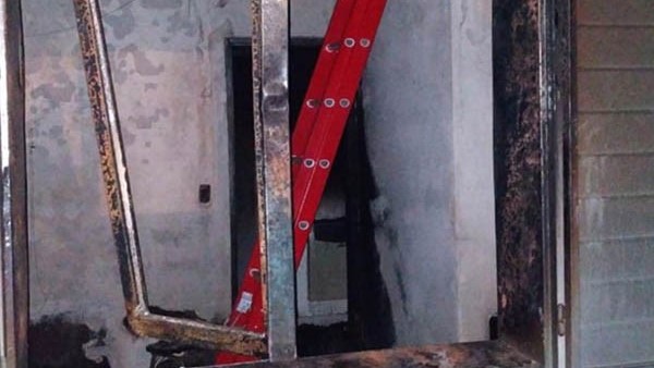 Efectos. La dueña de la casa afortunadamente está fuera de peligro. 