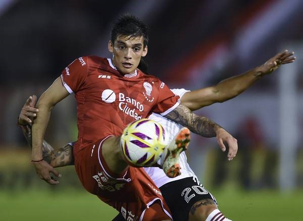 Godoy Cruz fue quien denunció al globo por incumplir con el pago del pase de Garro y fue intimado.