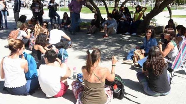 Diferencias. Docentes de Madryn y Pirámides piden una nueva consulta
