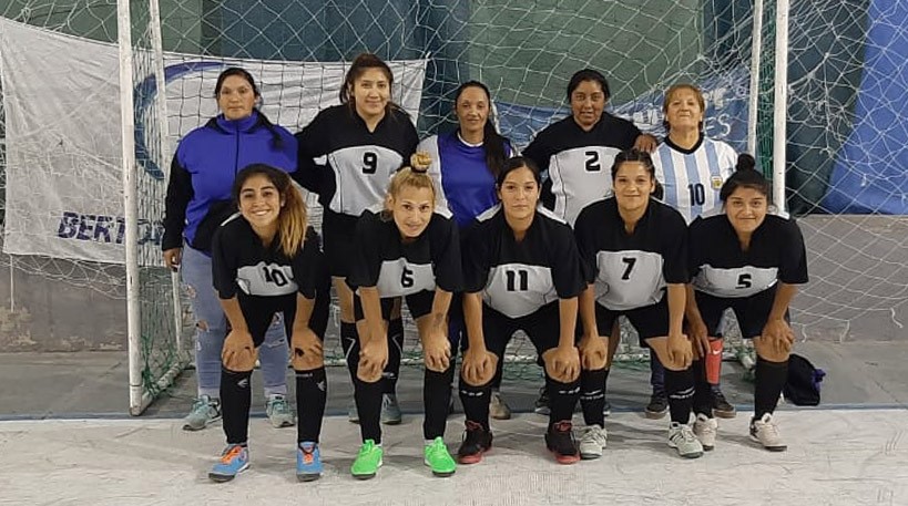 Comenzó a desarrollarse el futsal femenino en Argentinos del Sur.