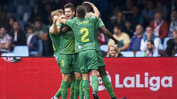 Real Sociedad conquista Granada y alcanza a Barcelona y Real Madrid.