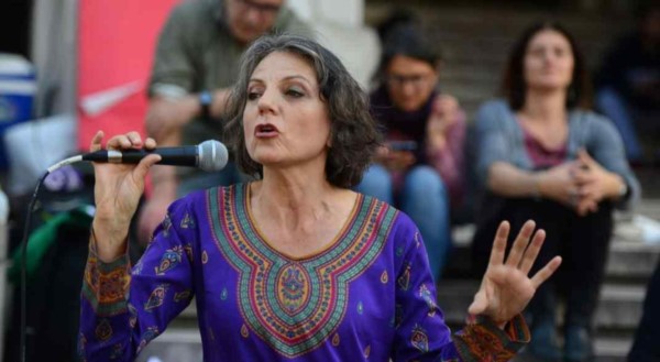 Sandra Díaz, orgullo de la ciencia argentina, nos canta la justa...