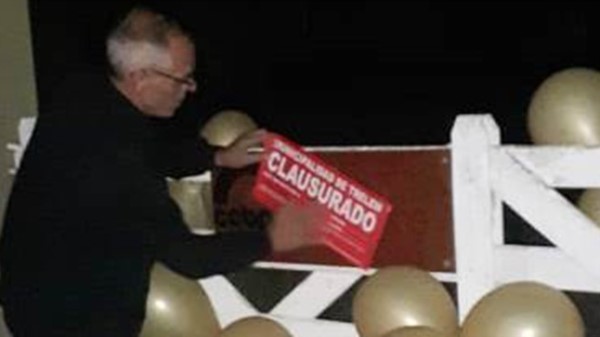 Clausura. Dijeron que era un cumpleaños pero era Fiesta Electrónica
