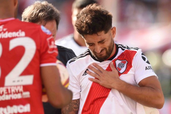 El lateral de River pasó por el quirófano por la fractura de la clavícula derecha y tendrá entre dos y tres meses de recuperación.