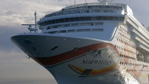 El Norweggian Sun volvió a visitar Madryn en el marco de la temporada de cruceros.