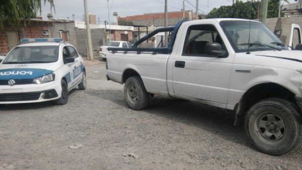La camioneta quedó secuestrada en la dependencia policial hasta tanto se resuelva su situación judicial.