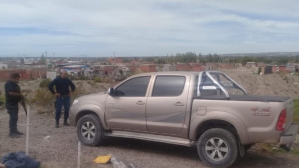La camioneta que manejaba el precandidato a gobernador apareció horas después del misterioso robo.