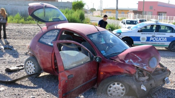 El equipo médico de la Guardia del Hospital Zonal asistió a los heridos que fueron trasladados por cautela.