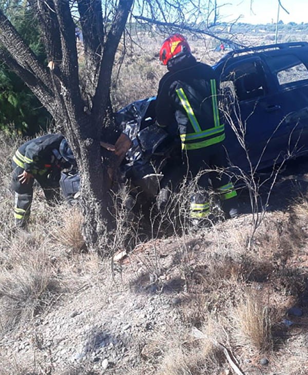 Así quedó la camioneta que era conducida por un hombre de 25 años.