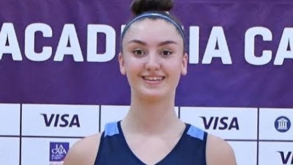 Martu Torres es una de las 17 jugadoras citadas con miras al Mundial.