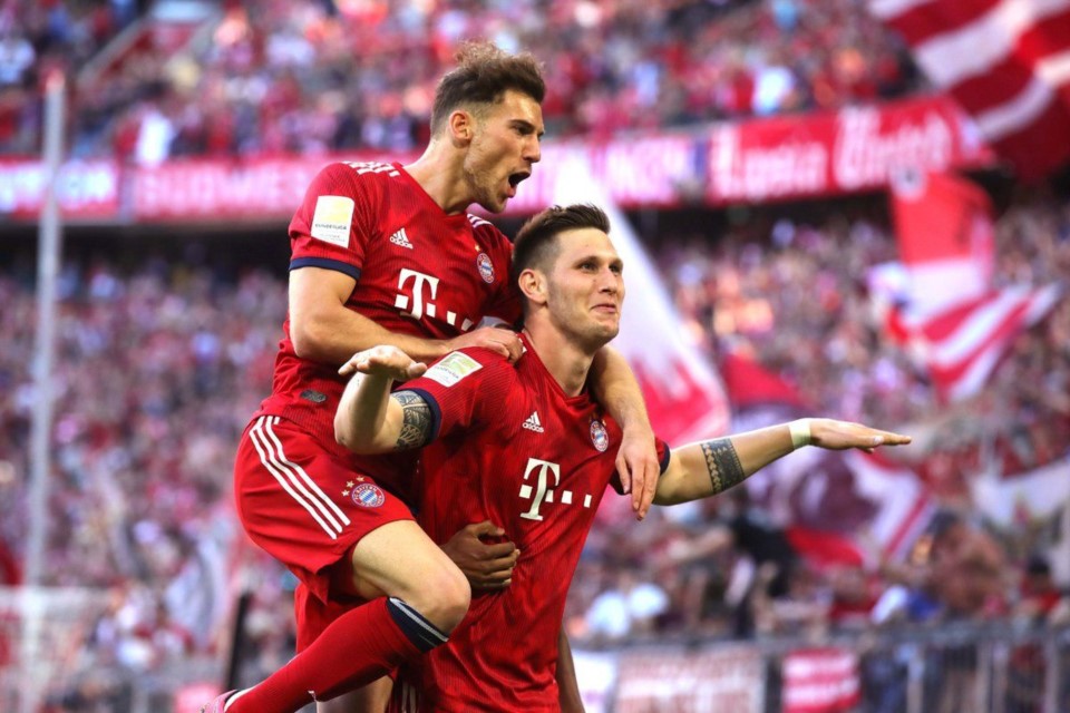 Bayern Munich derrotó 1-0 a Werder Bremen y le sacó 4 de ventaja al Dortmund que juega mañana.