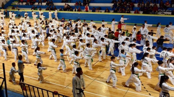 Una gran cantidad de participantes tuvo la clase en el Municipal N° 1.