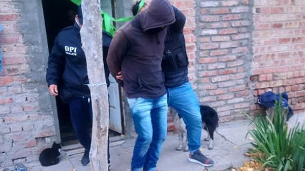 El joven aprehendido por la Policía es de nacionalidad boliviana.