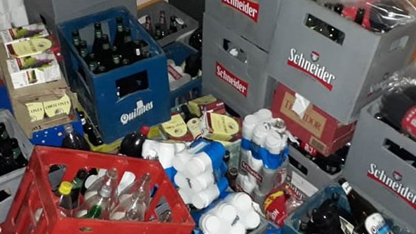 Alcohol. Los más de mil litros fueron en su mayoría en vino y cervezas.