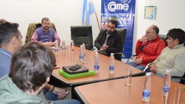 Discusión. Piden que la energía se corte a la quinta factura impaga. 