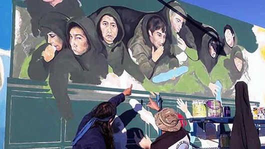 Una imagen para resumir la historia. Los murales también comunican identidad.