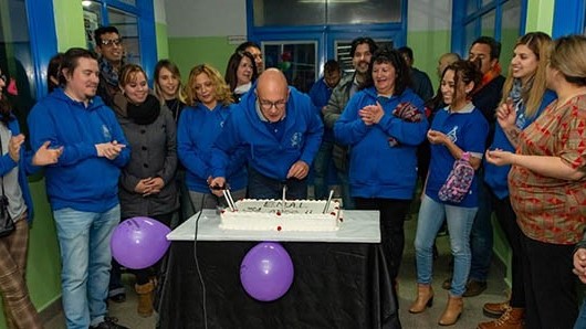 La comunidad educativa de la EMAL realizó un emotivo acto, acompañada por la Municipalidad de Rawson.